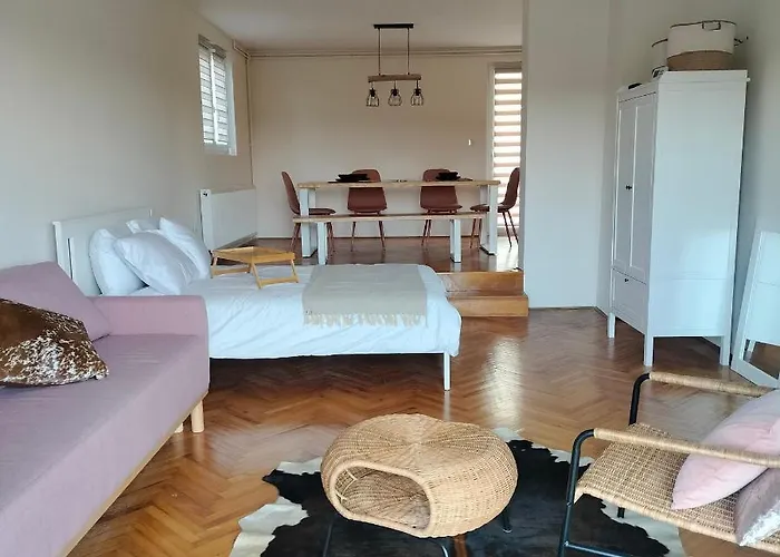 Sienas Holiday Home